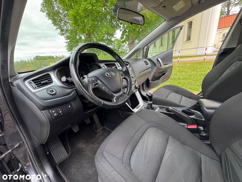 Kia Ceed - 18