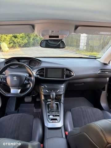 Peugeot 308 BlueHDi FAP 150 EAT6 Stop & Start Allure - 11