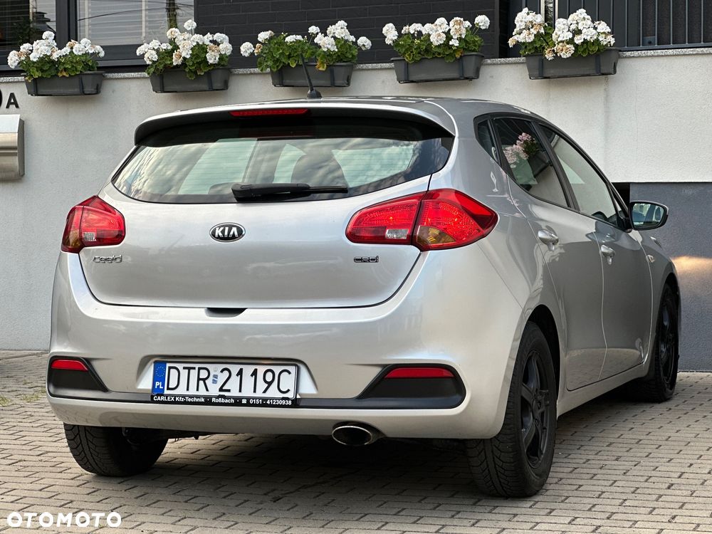 Kia Ceed 1.4 CRDi M - 12