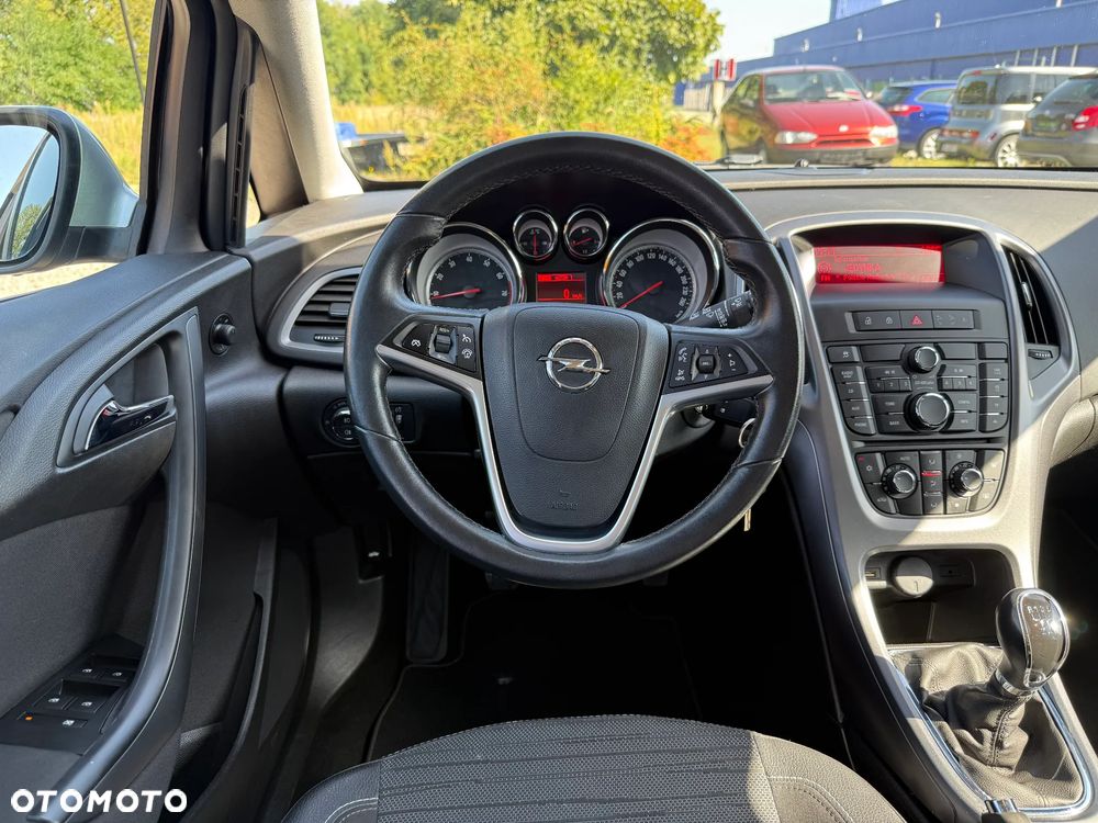 Opel Astra - 19