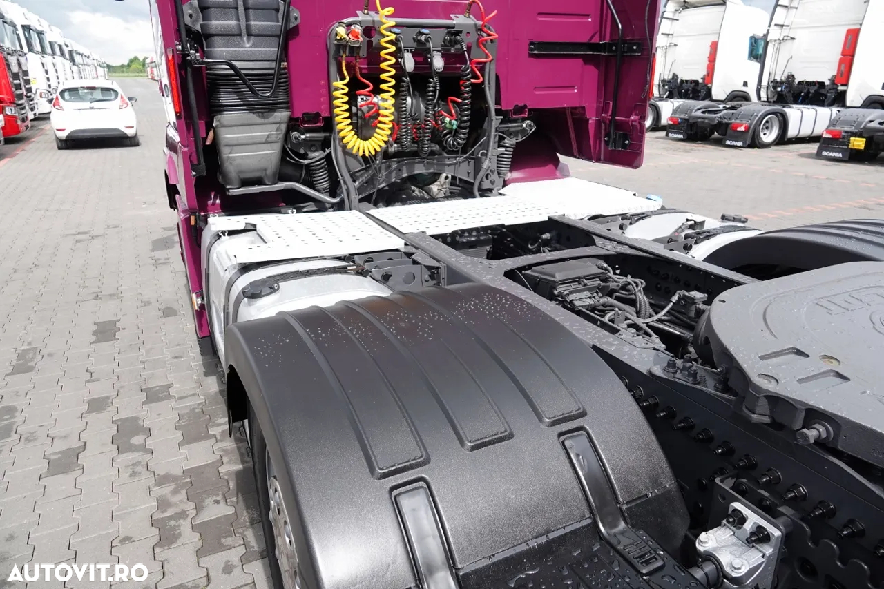 Volvo FH 540 / PUSHER / Tractor cu 3 axe / RETARDER / I-PARK COOL / AXIE LIFTING DIRECȚIE / PIELE / IMPORTAT - 12