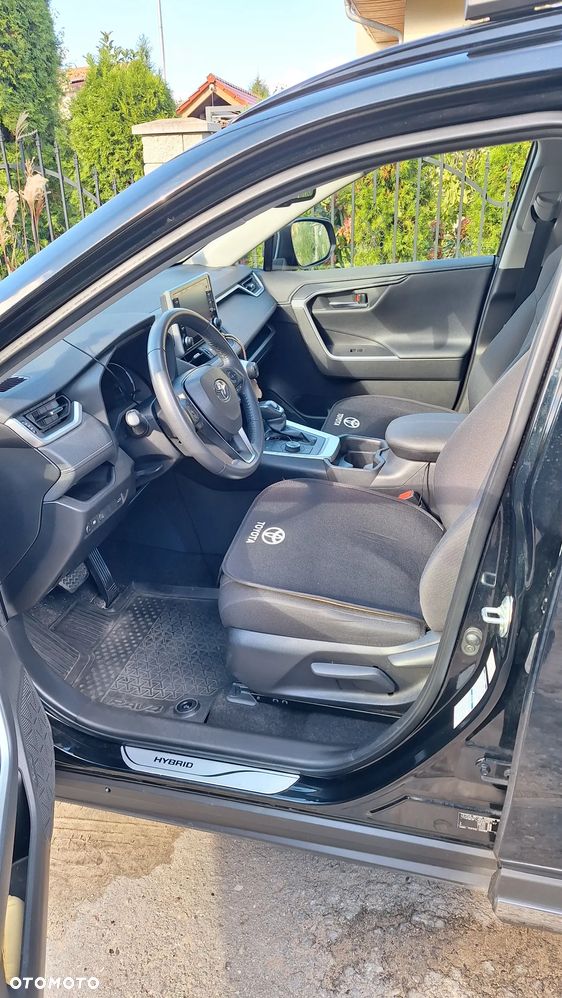 Toyota RAV4 - 11
