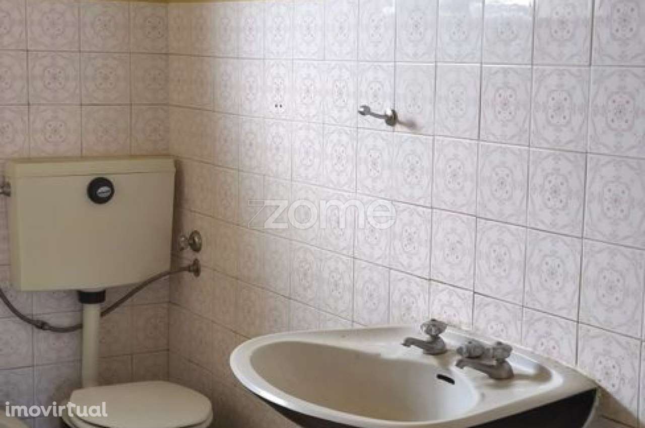 Moradia, 216 m², Mogadouro, Valverde, Vale de Porco e Vilar de Rei - Grande imagem: 5/9