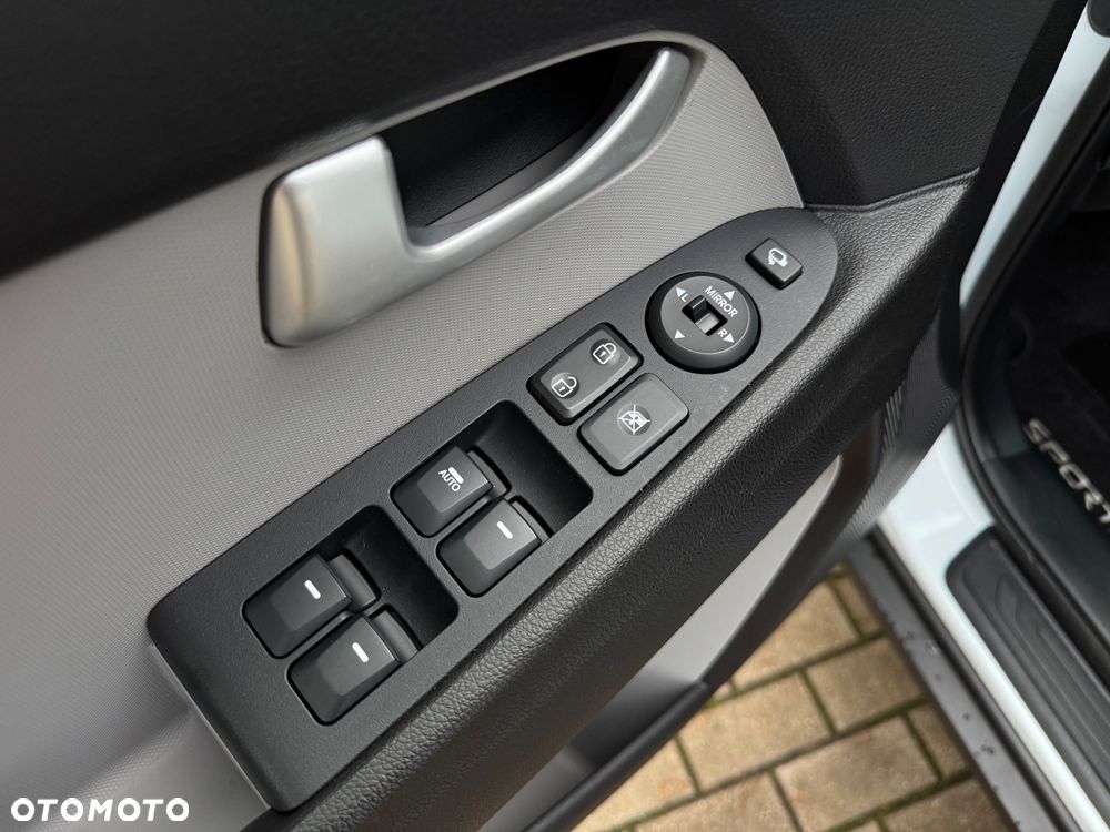 Kia Sportage 1.7 CRDI 2WD Spirit - 13