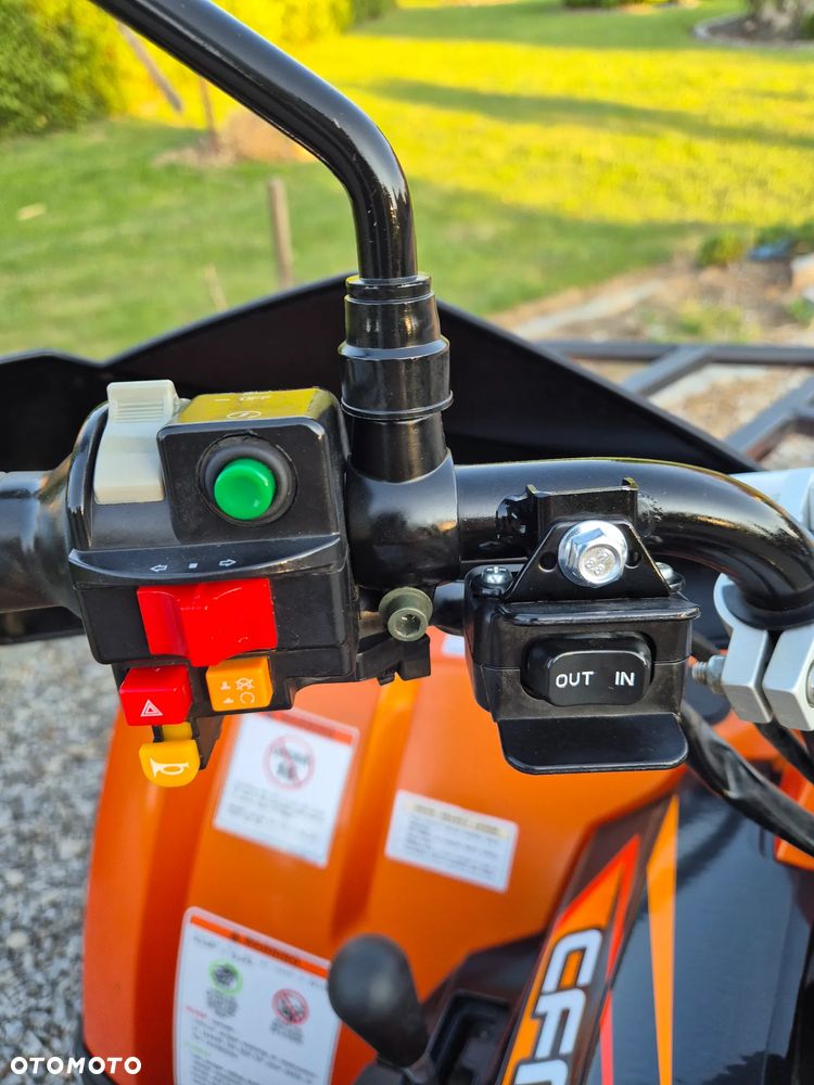 CFMoto CForce - 10