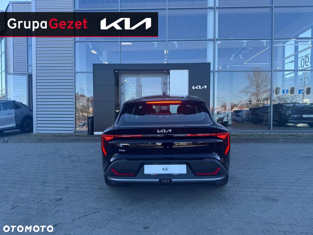 Kia K4 - 4