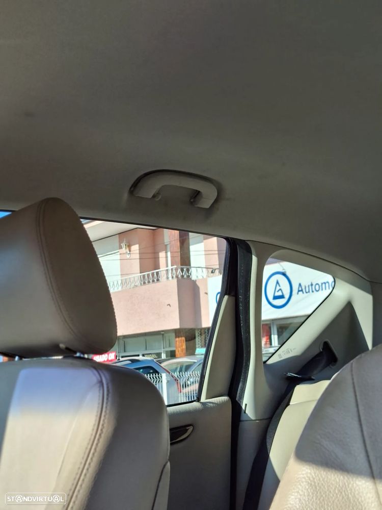 Mercedes-Benz A 150 Elegance Automatic - 23