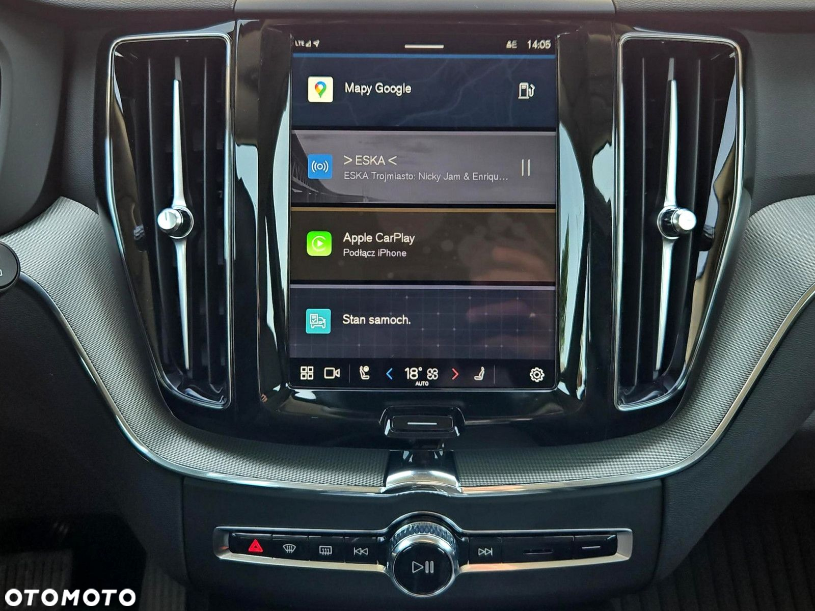 Volvo XC 60 B5 B AWD Plus Dark - 20