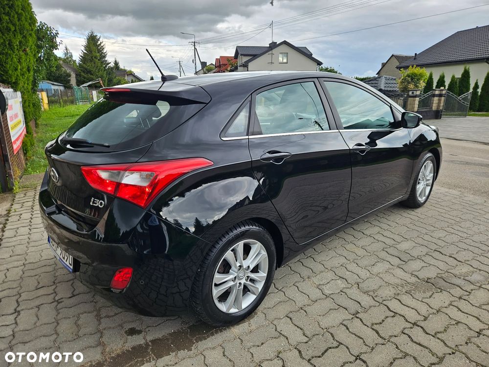 Hyundai i30 i30cw 1.4 Edition Plus - 14