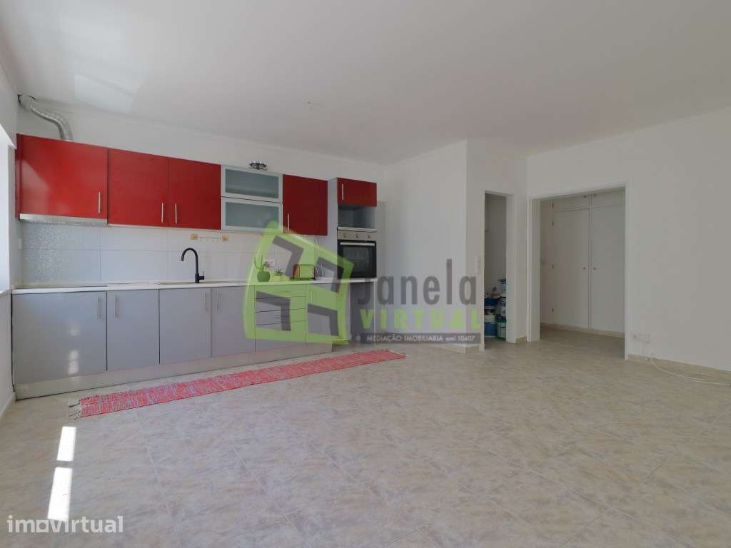 Apartamento T2 Pronto a Habitar | Quinta do Conde - Grande imagem: 4/16