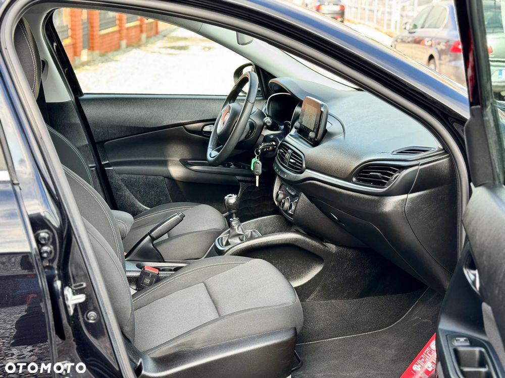 Fiat Tipo 1.4 T-Jet Lounge - 35