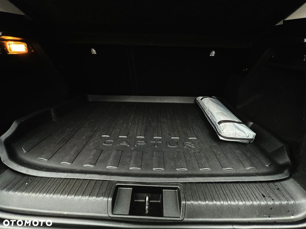 Renault Captur TCe 100 BUSINESS EDITION - 38
