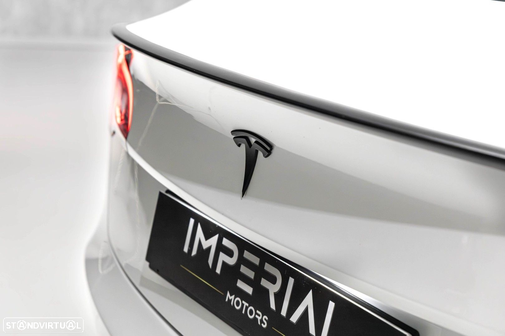 Tesla Model 3 Long-Range Dual Motor AWD - 18
