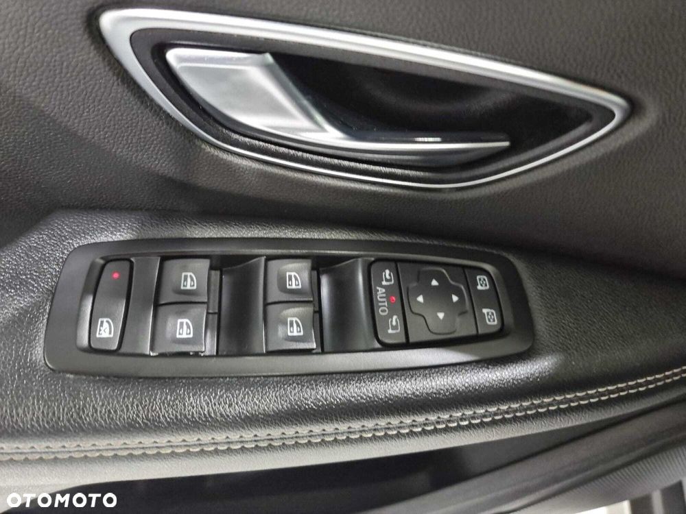 Renault Scenic - 33