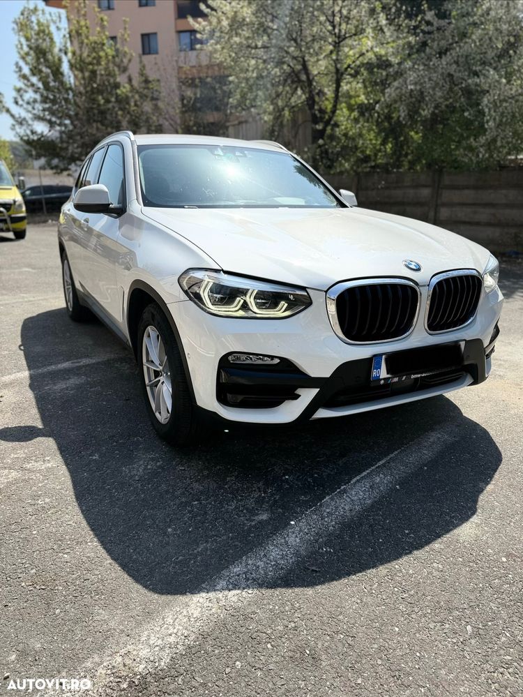 BMW X3 xDrive20d AT Luxury Line - 6