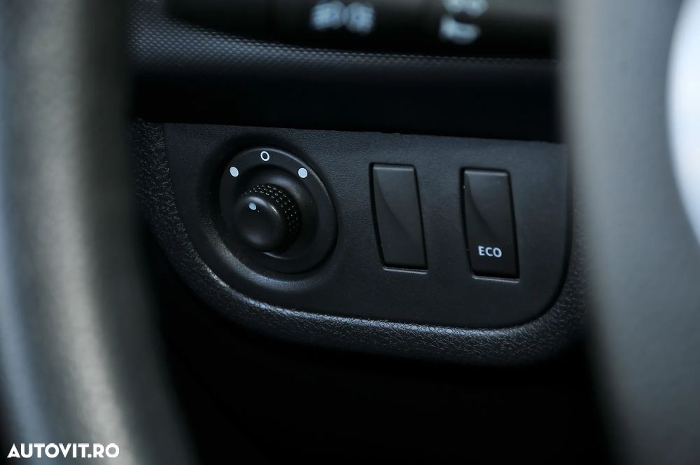 Dacia Logan dCi 90 Prestige - 19