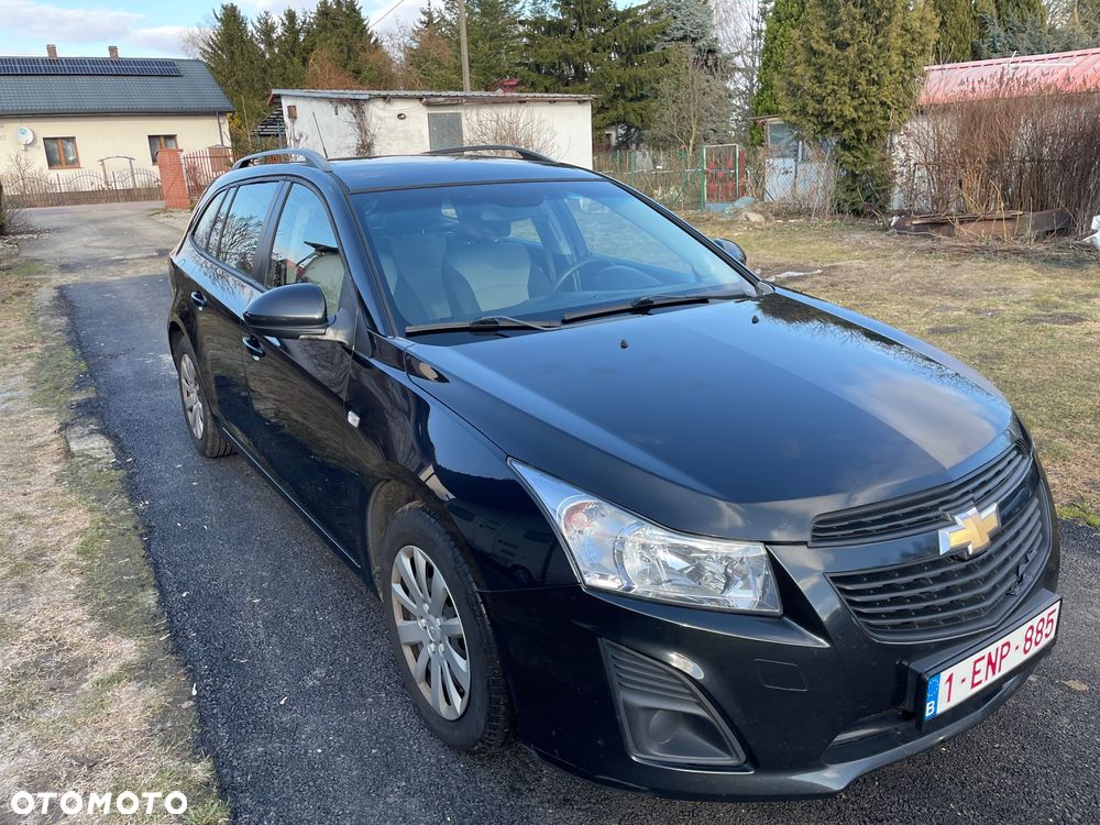 Chevrolet Cruze 1.7 LT - 13