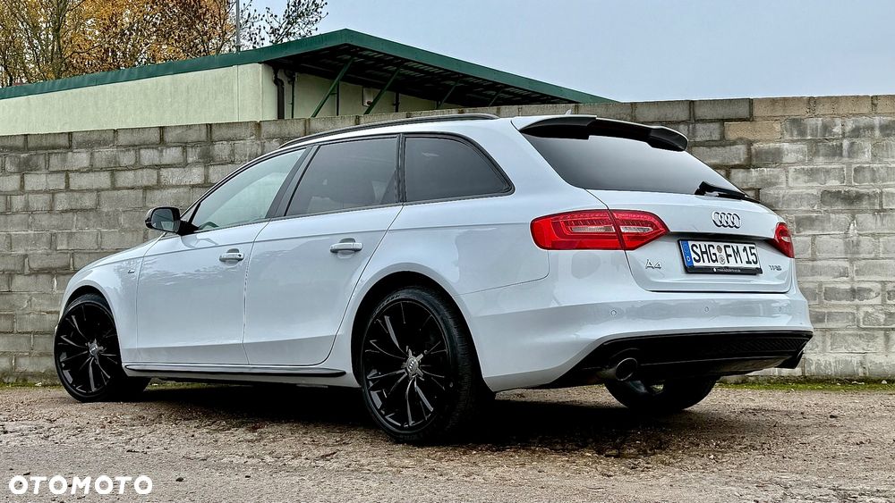 Audi A4 Avant - 11