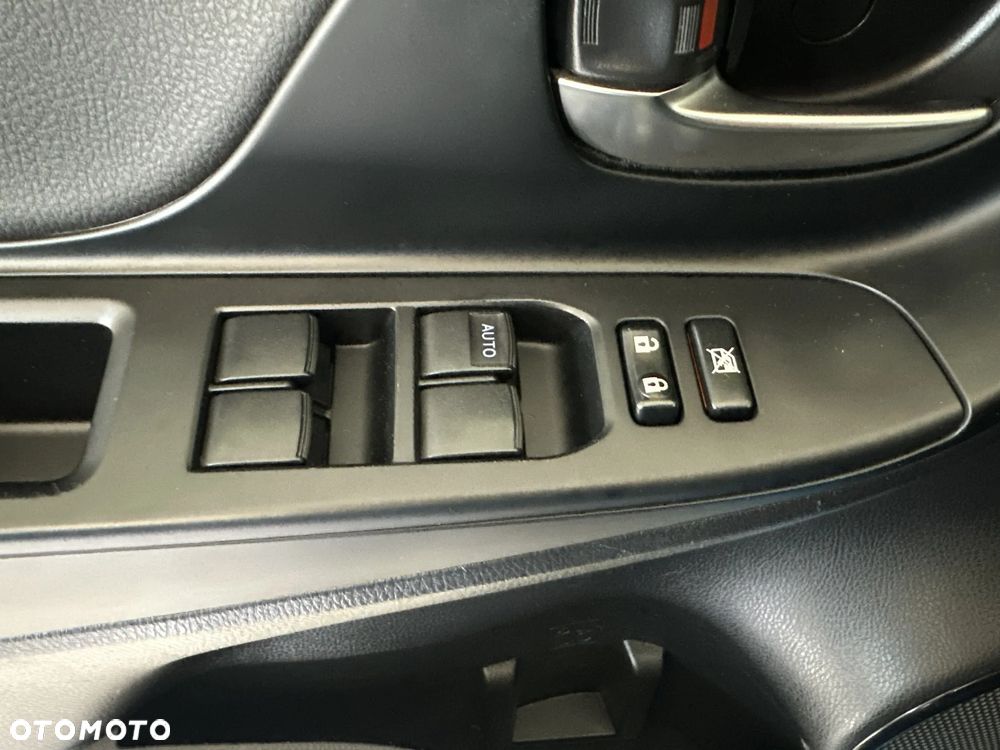 Toyota Yaris 1.5 VVT-i Selection - 20