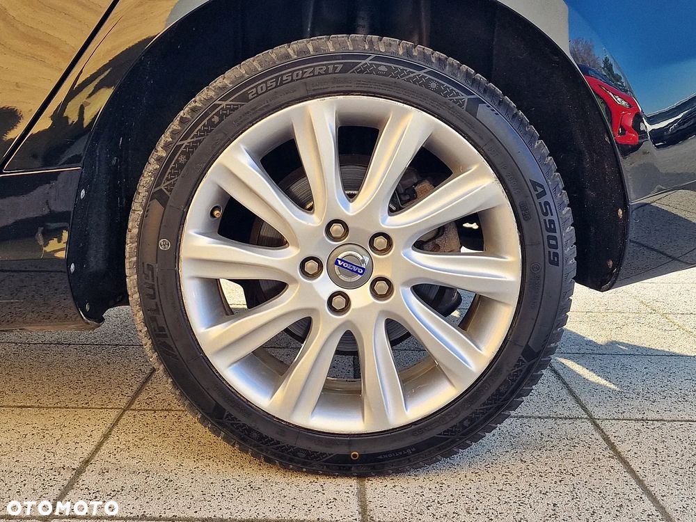 Volvo V40 D2 - 18