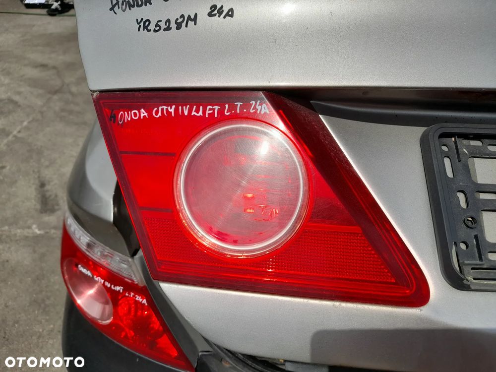 HONDA CITY IV LIFT LAMPA LEWY TYŁ LEWA TYLNA KLAPA W KLAPĘ Z KLAPY - 2