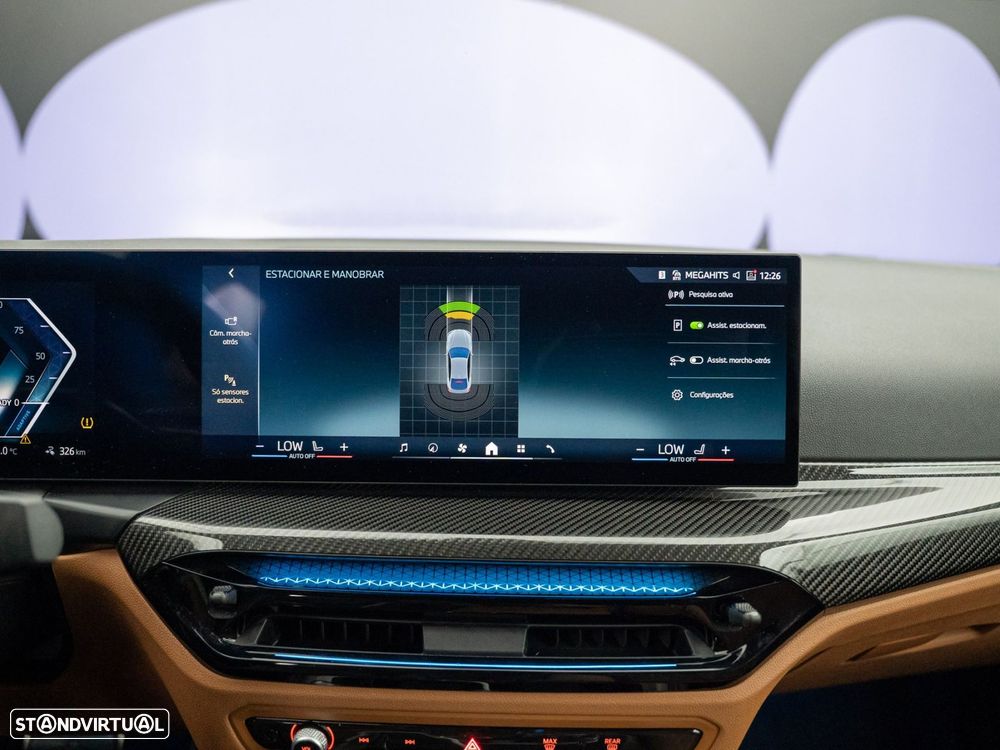 BMW i4 - 34