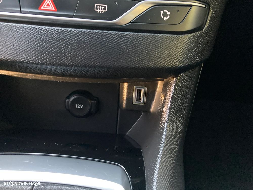 Peugeot 308 SW BlueHDi 130 Stop & Start Style - 26