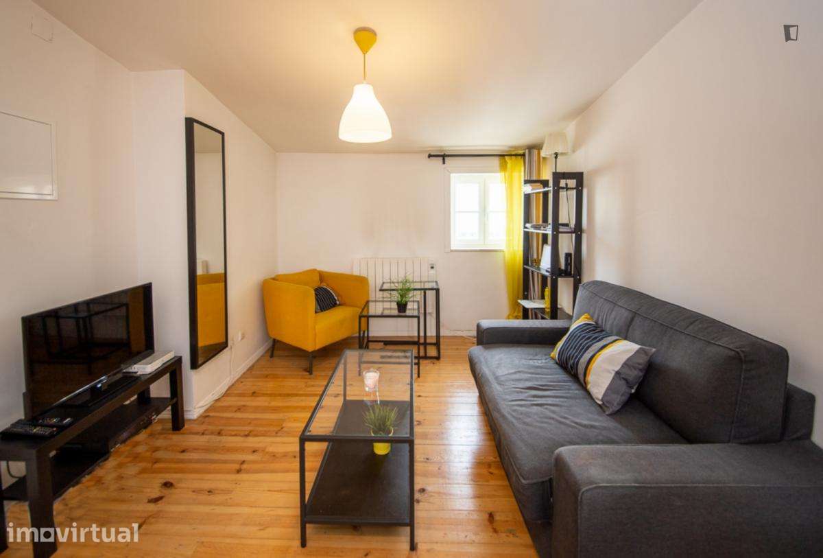 Apartamento com 1 quartos - localizado em Mouraria Lisbon - Grande imagem: 3/7