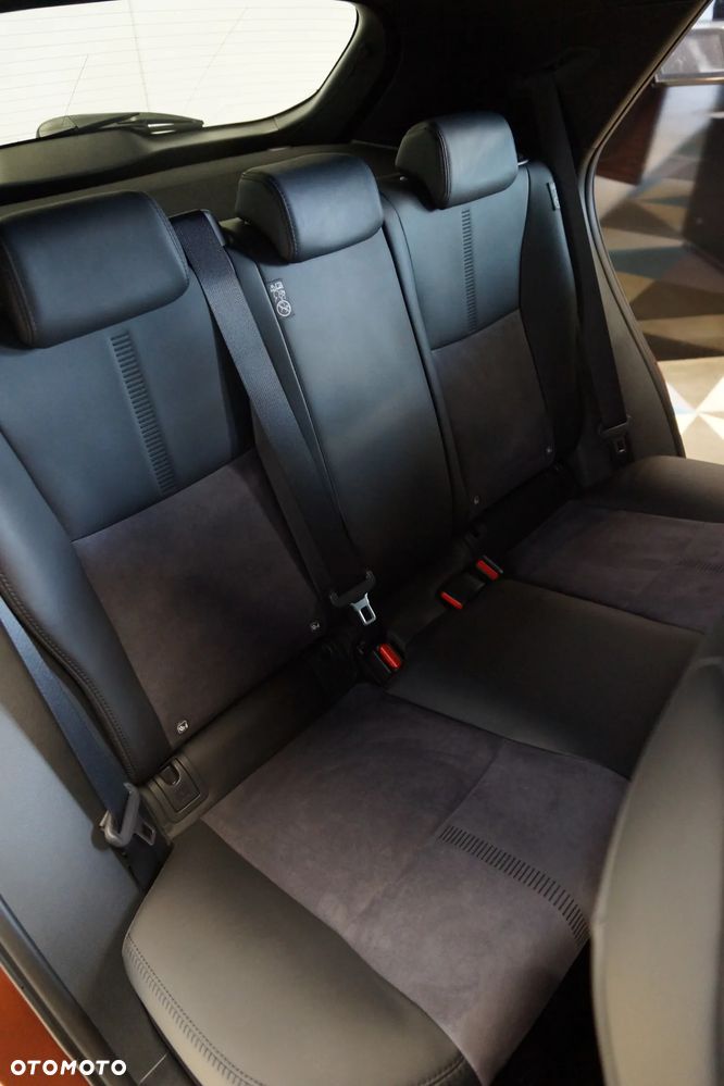 Lexus LBX - 26