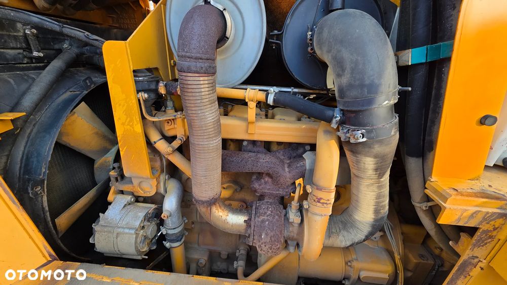 Liebherr PR 712 L - 11