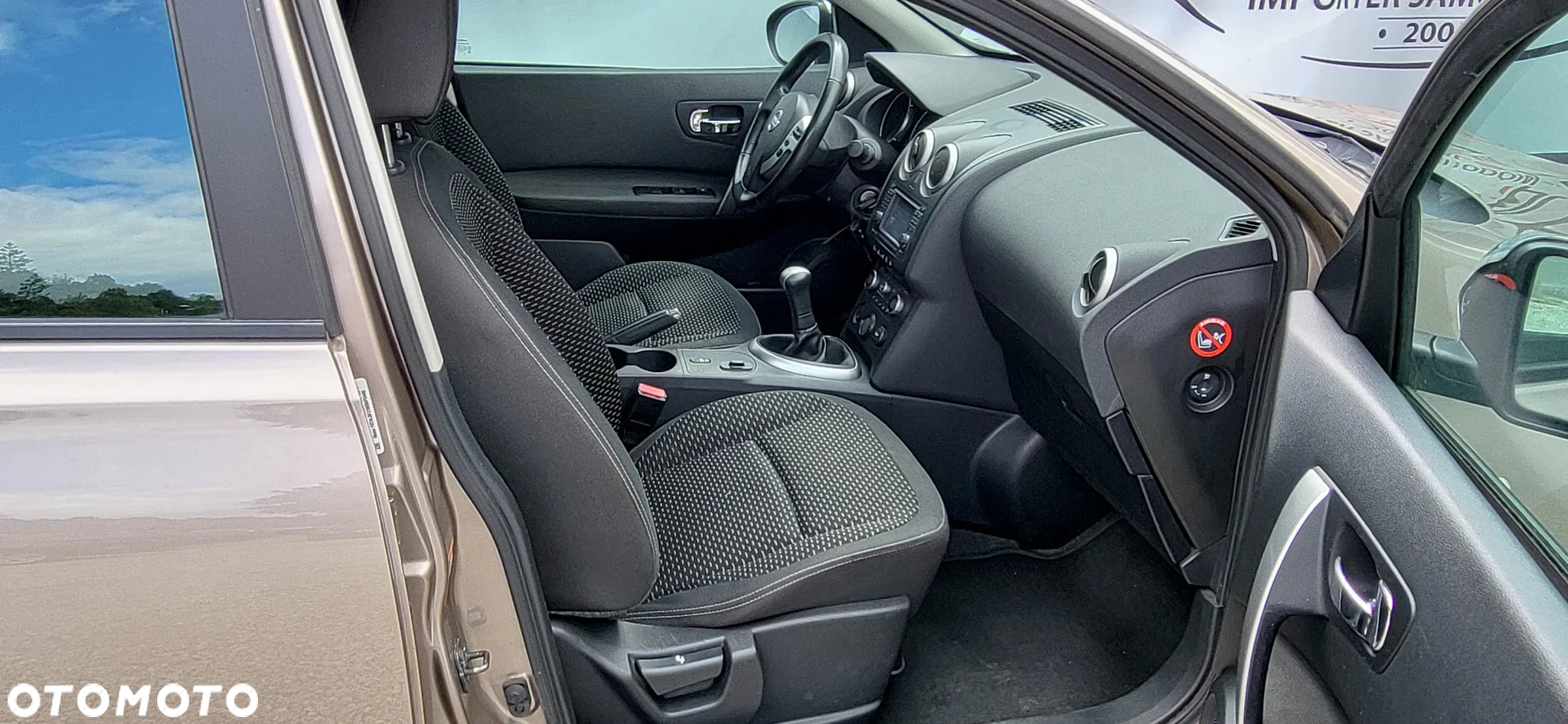 Nissan Qashqai 1.6 acenta - 19