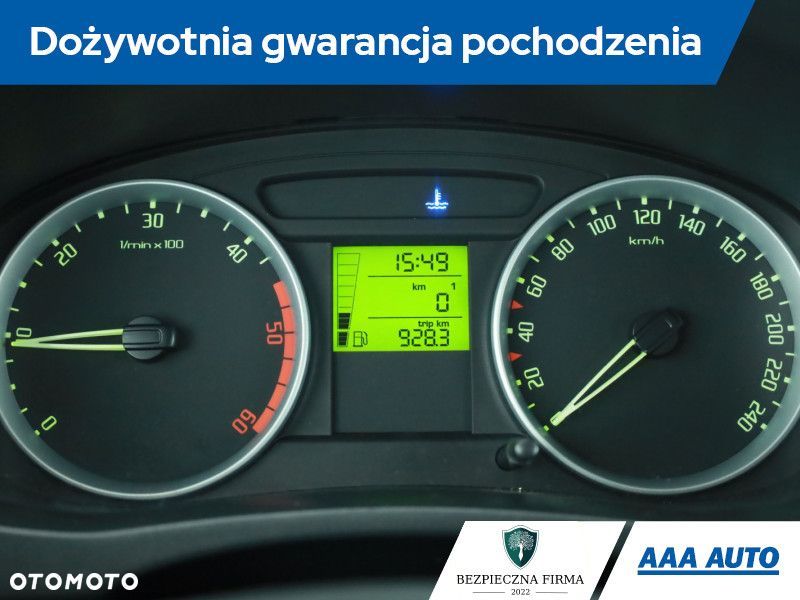 Skoda Fabia - 10