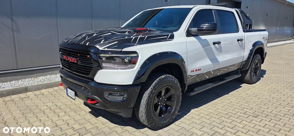 Dodge RAM - 4