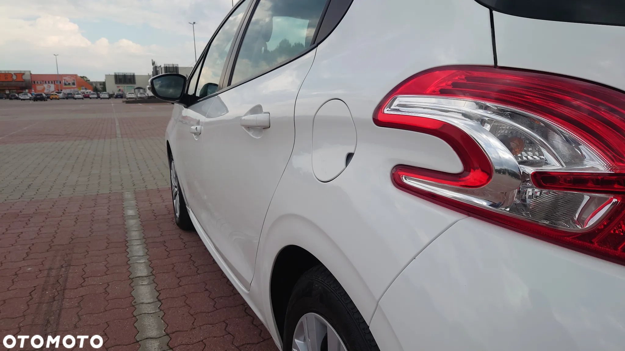 Peugeot 208 1.2 PureTech Active - 15