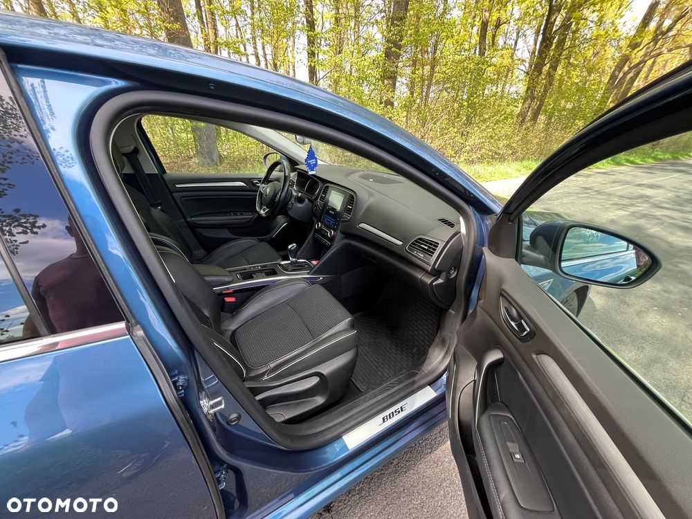 Renault Megane 1.5 dCi Limited EDC EU6 - 13