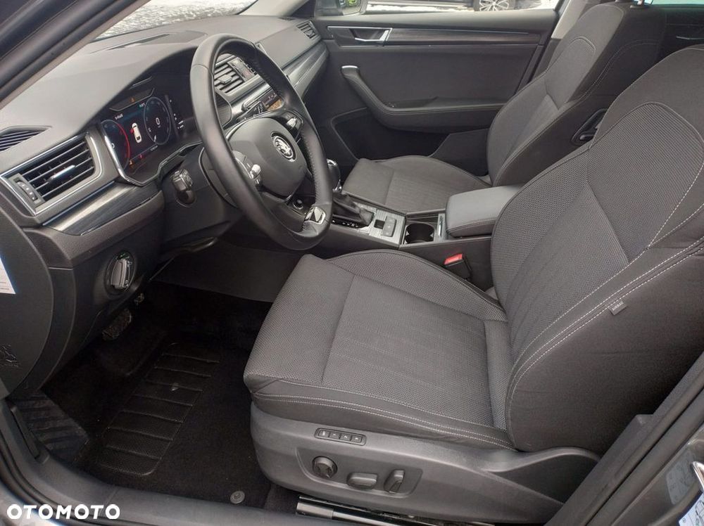 Skoda Superb 2.0 TDI SCR Style DSG - 9