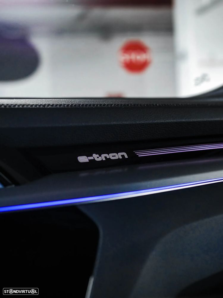 Audi e-tron Sportback 55 quattro S line - 17