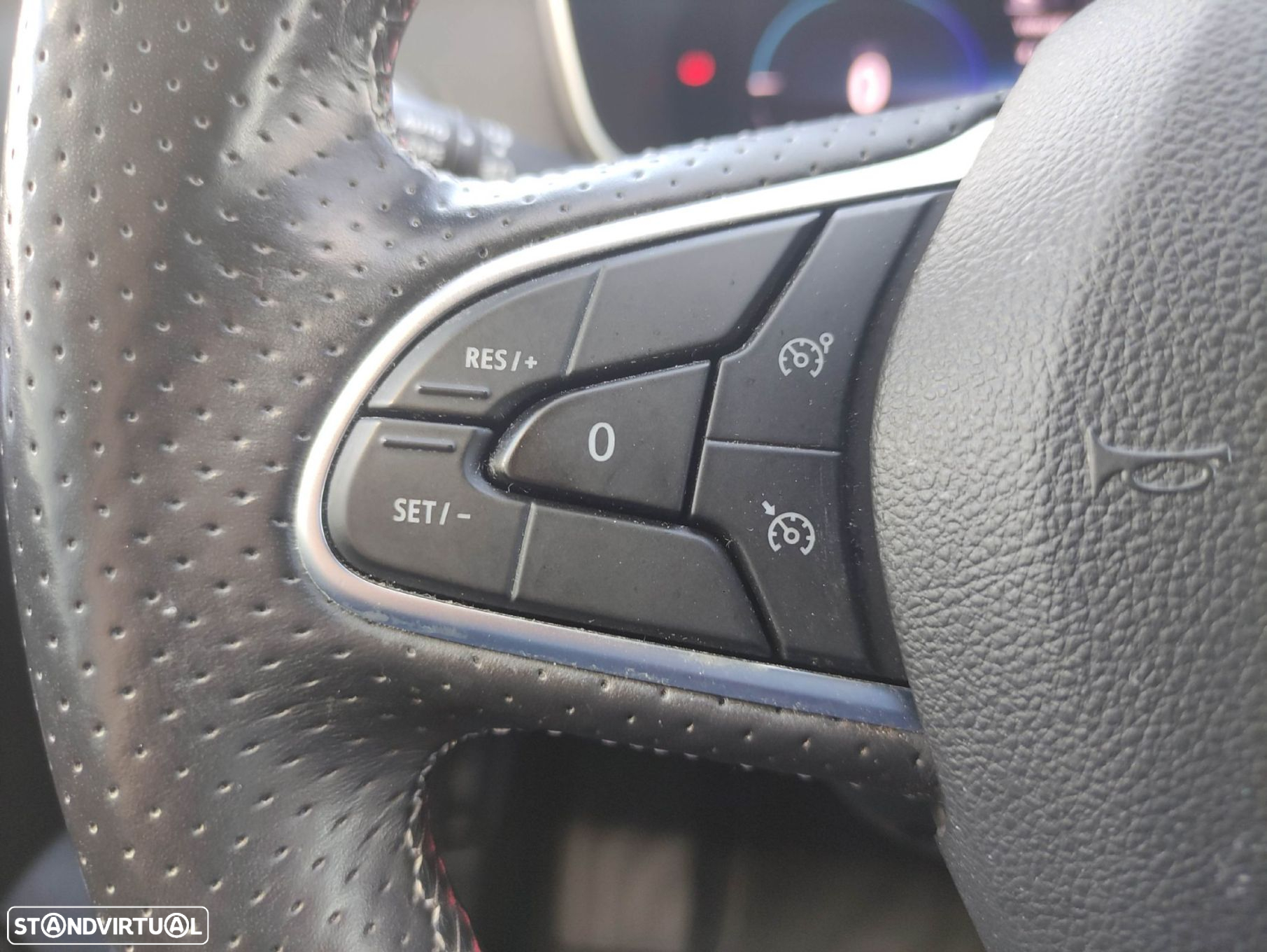 Renault Mégane Sport Tourer 1.6 E-Tech Plug-In Hybrid R.S. Line - 11