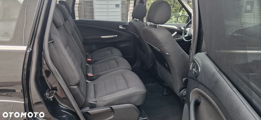 Ford S-Max 2.0 TDCi Titanium - 22