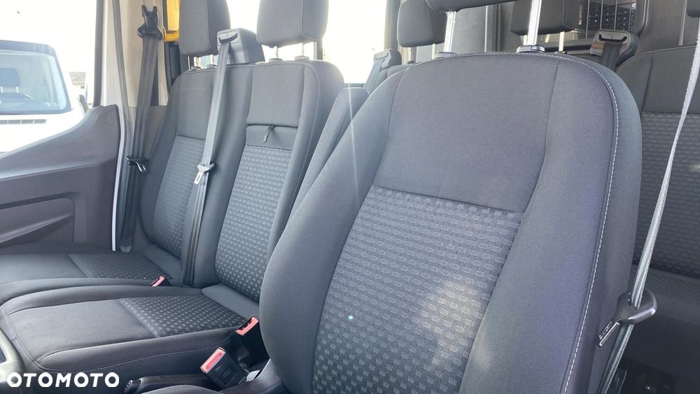 Ford Transit - 17