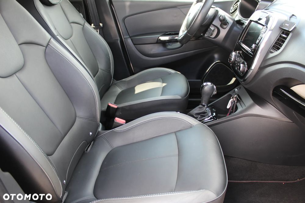 Renault Captur TCe 120 EDC Helly Hansen - 8