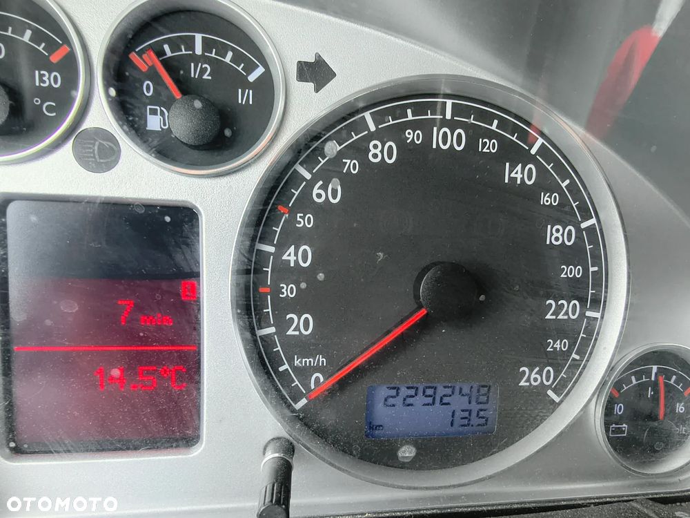 Volkswagen Sharan 2.0 Freestyle - 7