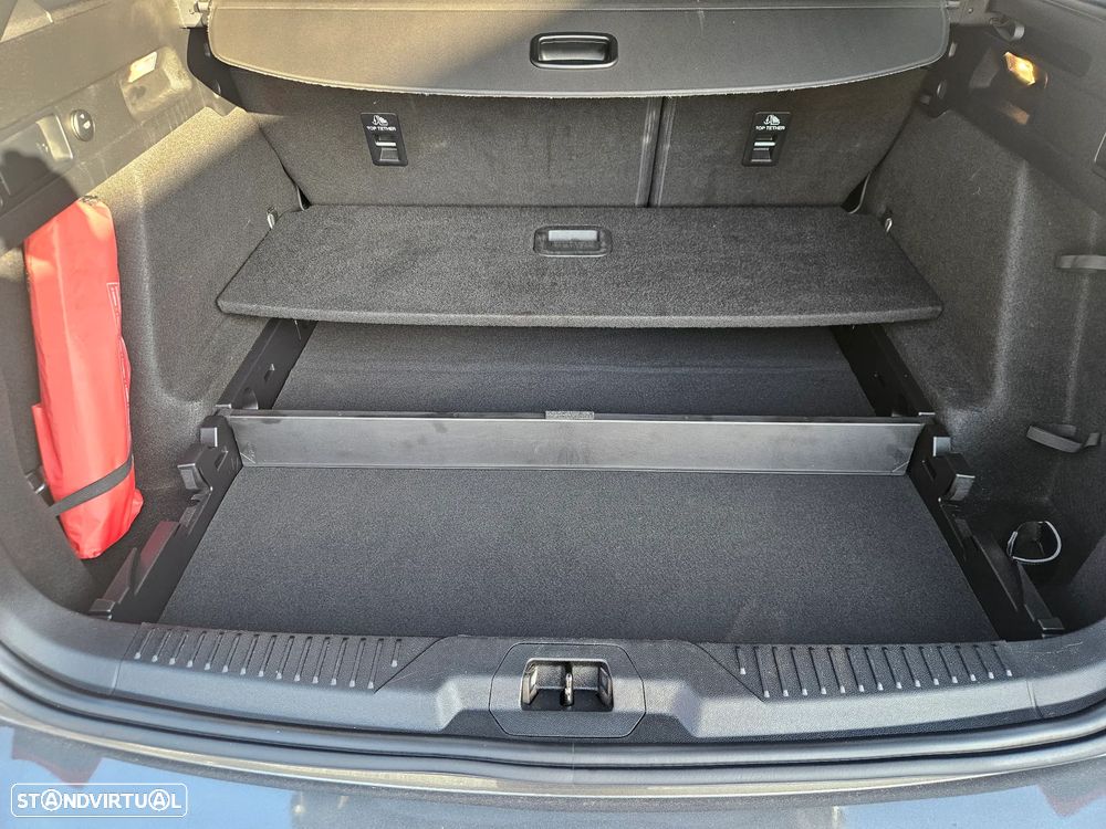 Ford Focus SW 1.0 EcoBoost ST-Line - 31