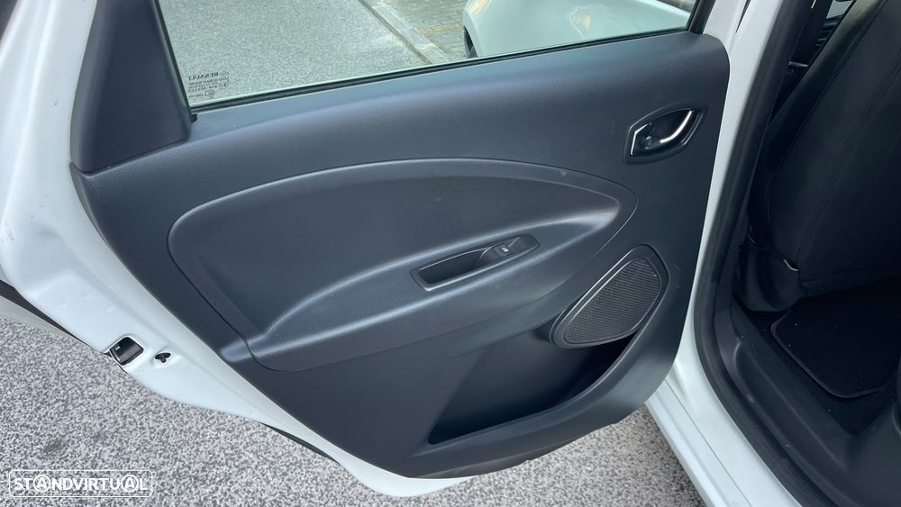 Renault Zoe (c/ Bateria) 41 kwh Life - 17