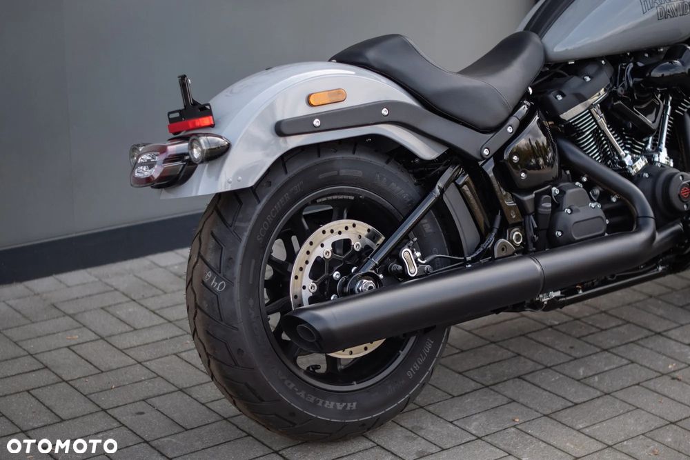 Harley-Davidson Softail Low Rider - 13