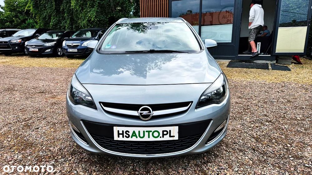 Opel Astra 1.4 T Cosmo - 4