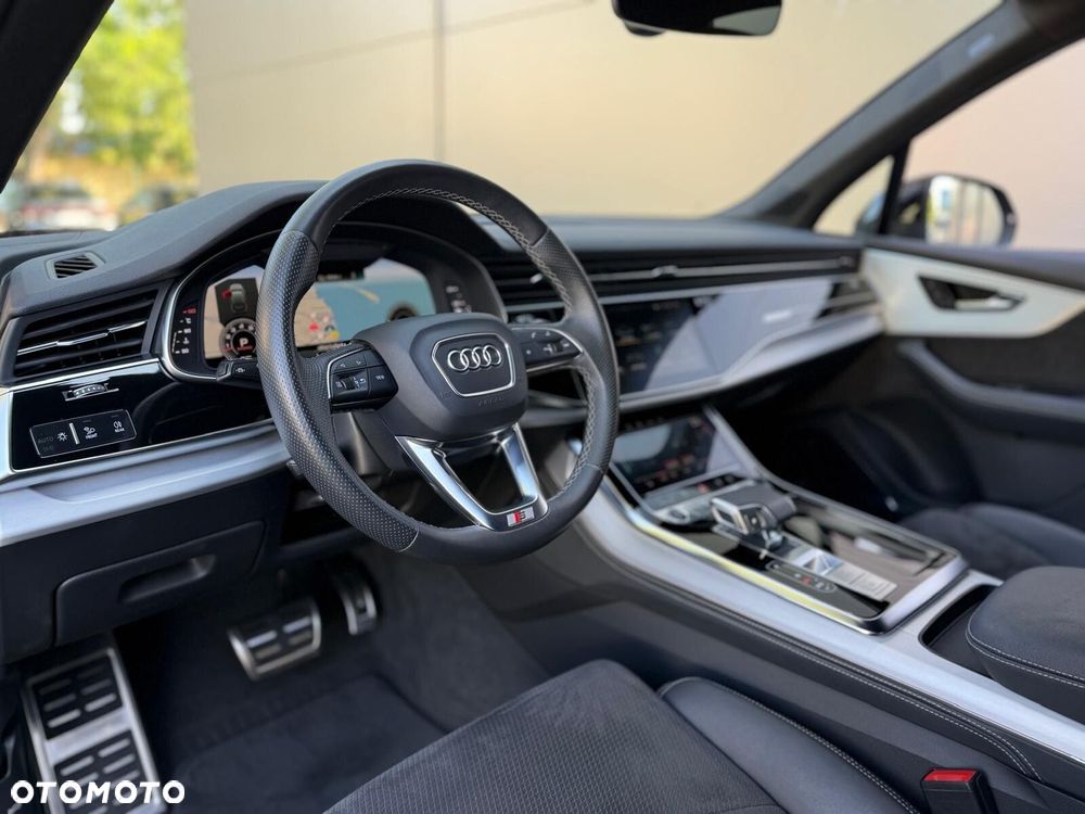 Audi Q7 - 9