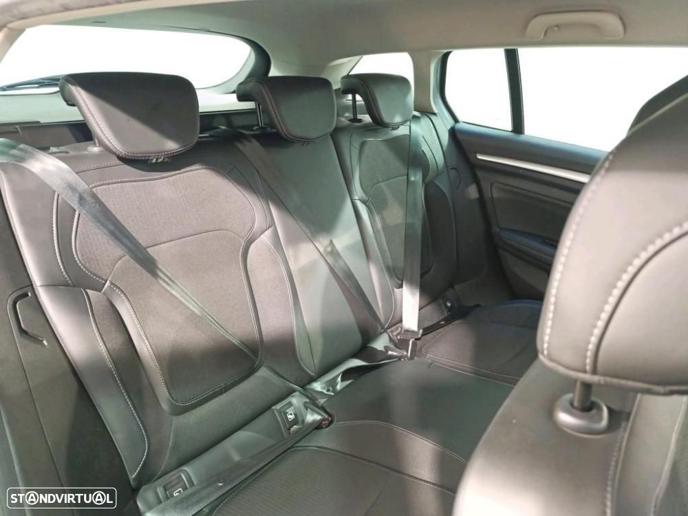 Renault Mégane Sport Tourer 1.5 Blue dCi Intens - 6