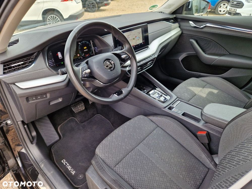 Skoda Octavia - 6