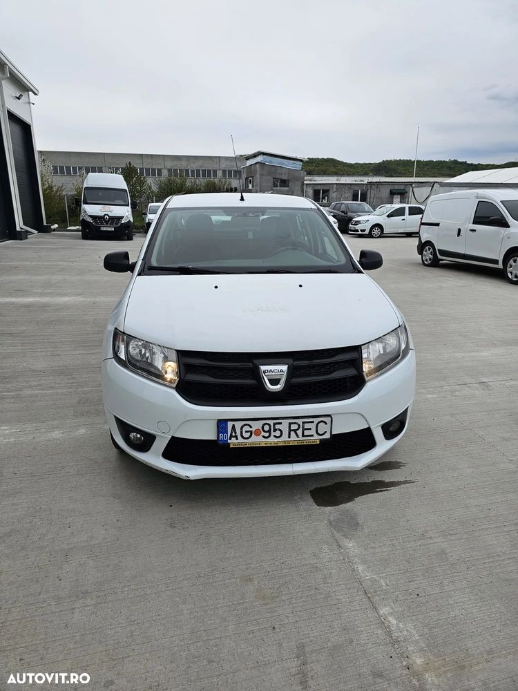 Dacia Logan - 1